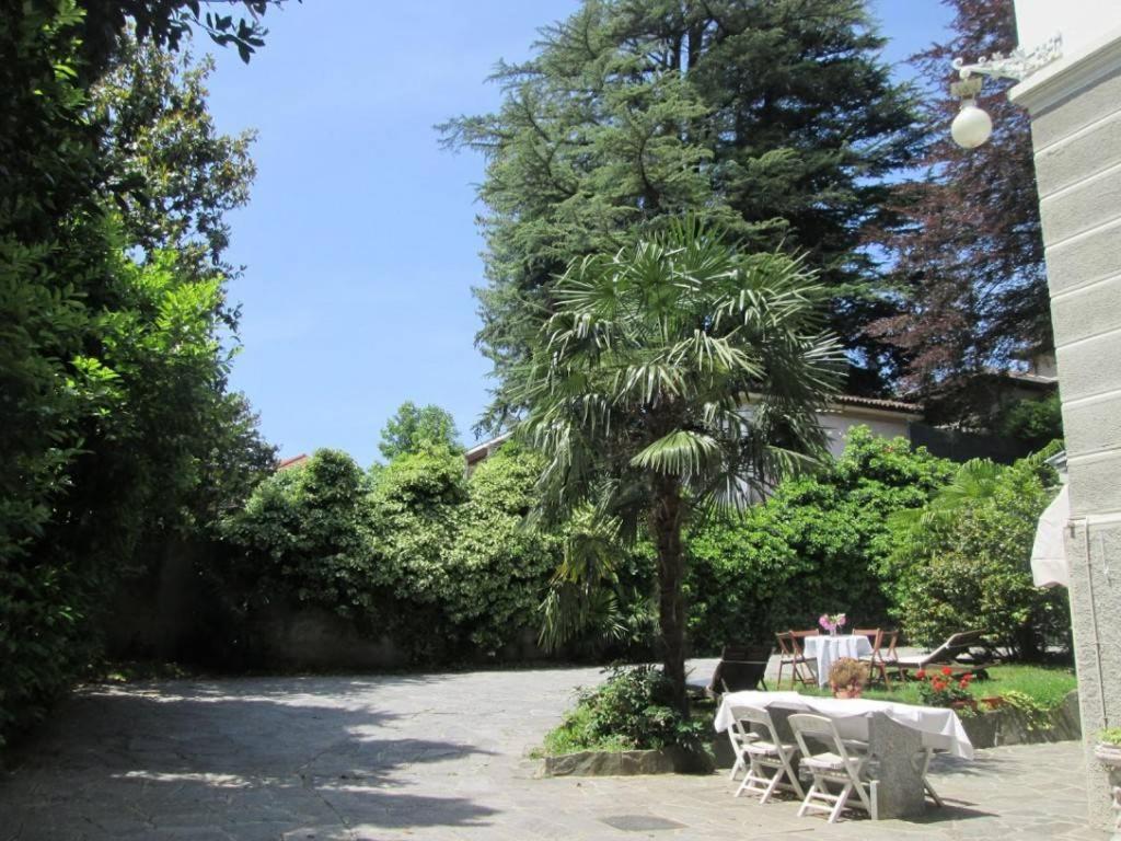 Villa Adriana Varese Exterior photo